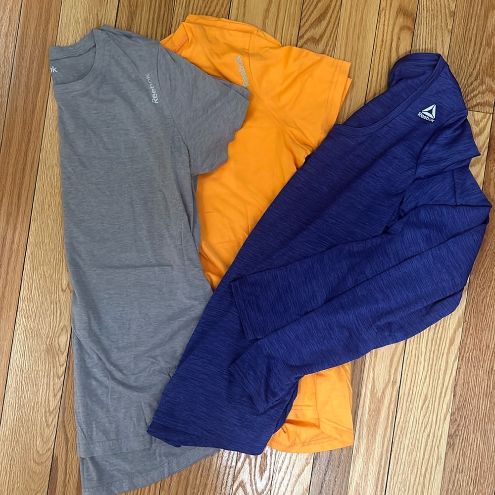Set of Reebok tops